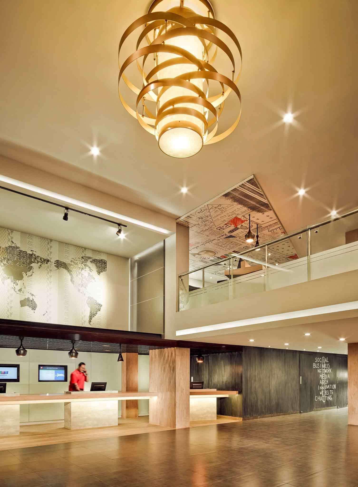 Ibis Gading Serpong Εξωτερικό φωτογραφία