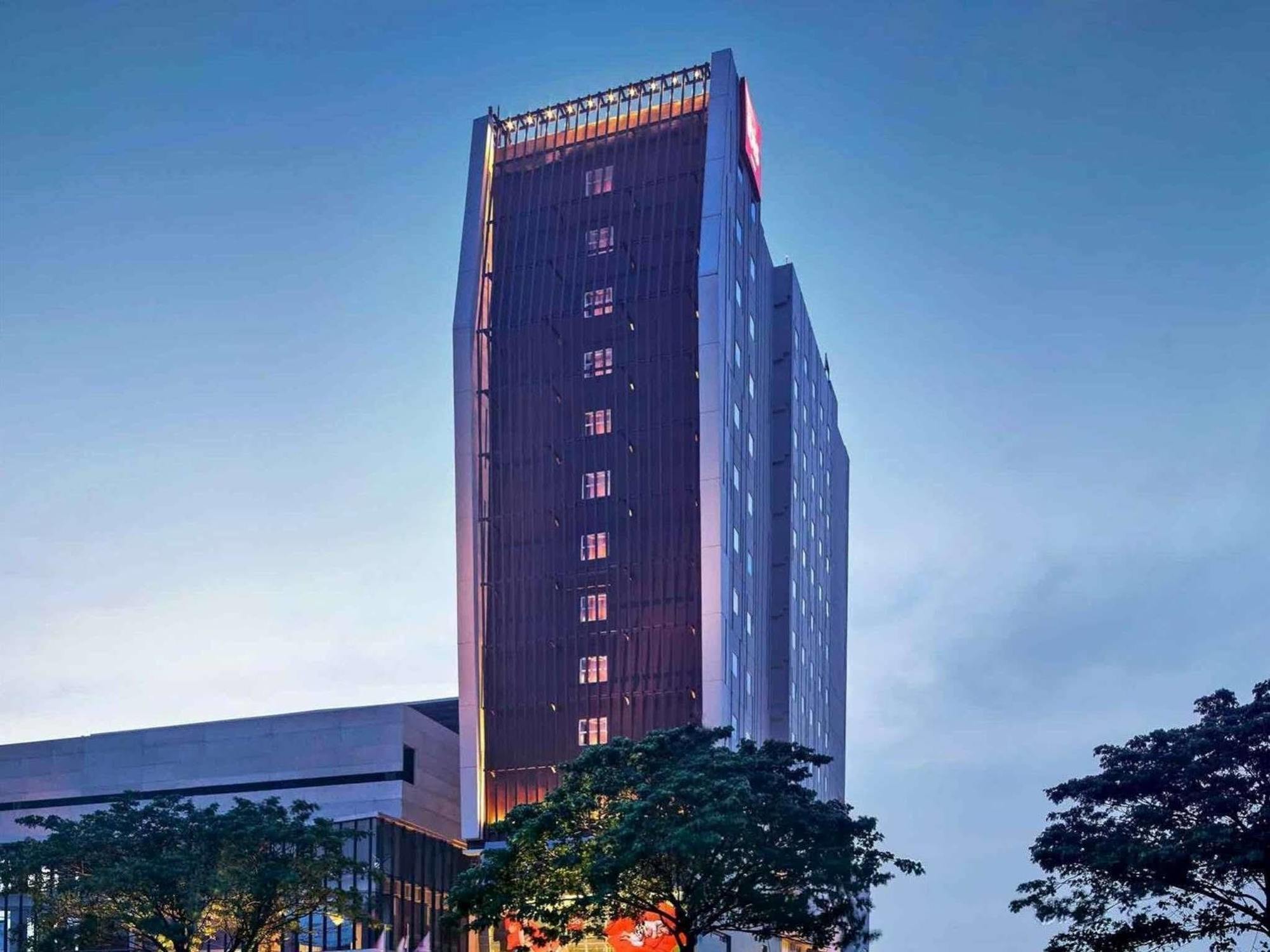 Ibis Gading Serpong Εξωτερικό φωτογραφία